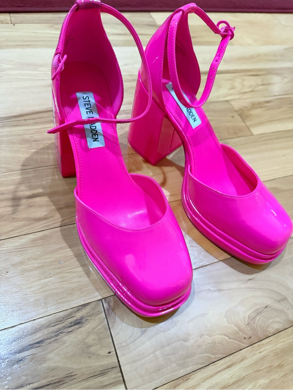 Steve Madden Neon Pink Platform Block Heel Sandals